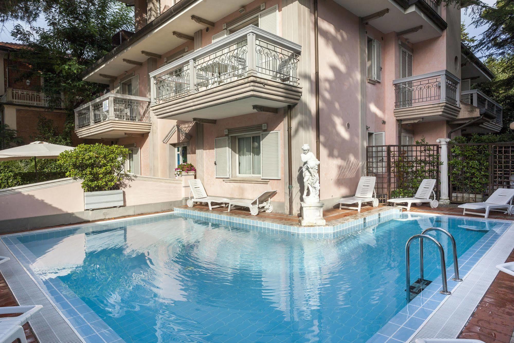 Residenza Villa Lidia Ριτσόνε Εξωτερικό φωτογραφία